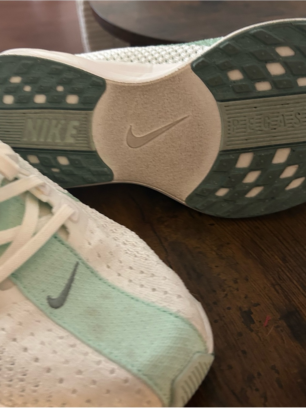 Nike Women White and Mint Running Sneakers - Picture 6 of 6